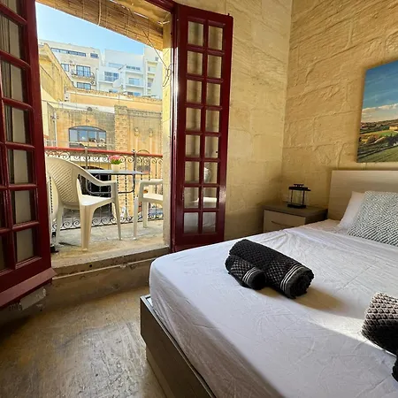 The Nest 148 Townhouse