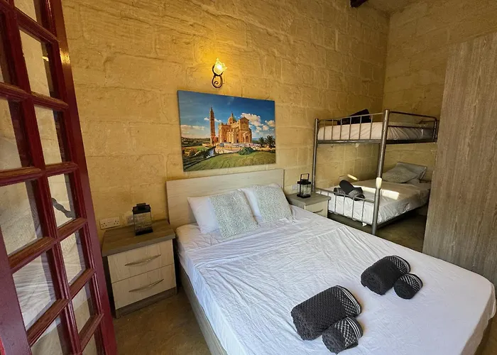 The Nest 148 Townhouse *