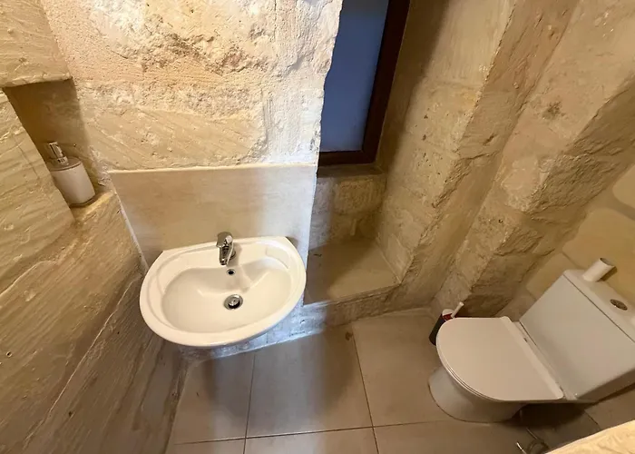 The Nest 148 Townhouse *